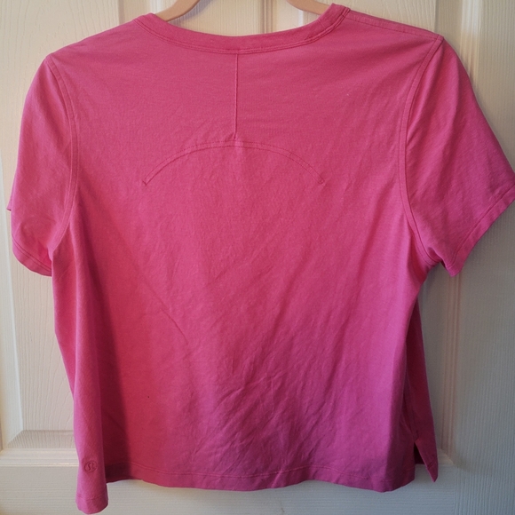 lululemon athletica Bright Pink Short Sleeve Tee - Picture 2 of 3